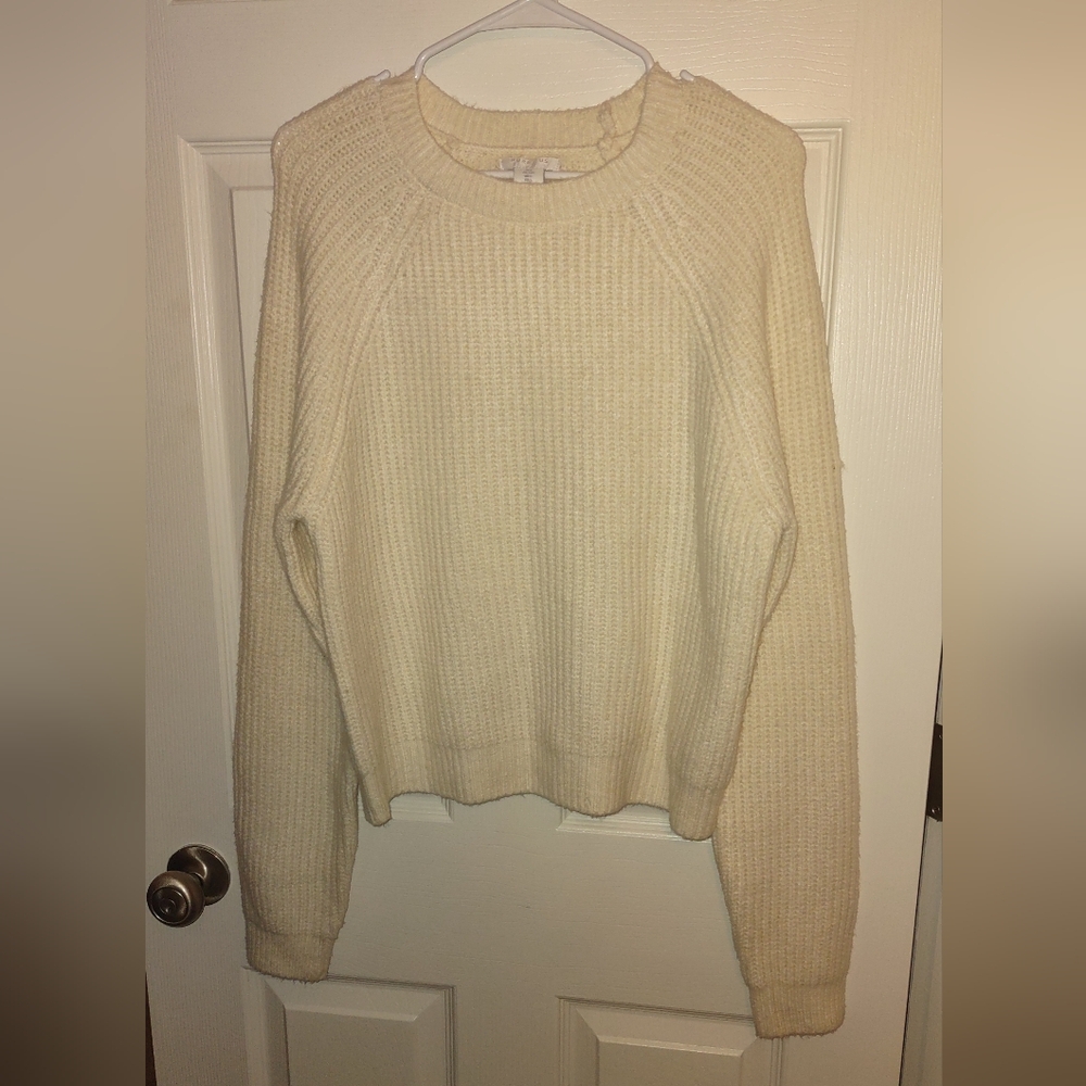 White knitted sweater